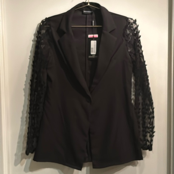 Pretty Little Thing Blazer - Picture 1 of 9
